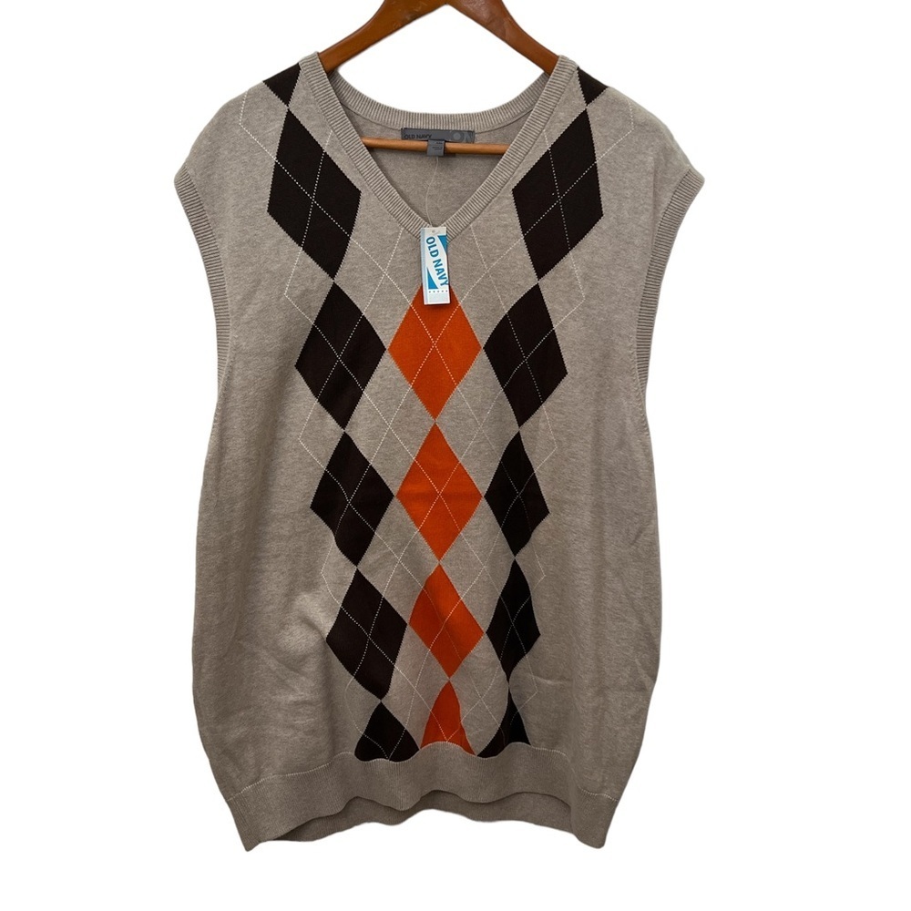 NWT. Old Navy argyle sweater vest size 2 XL.☑️ - Picture 2 of 4